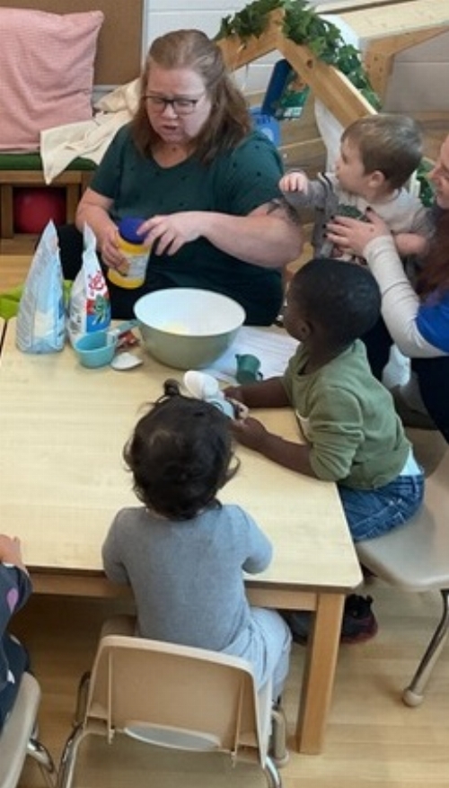 In preparation for our Winter Social, the Toddler 1 at RisingOaks Early Learning | St. Patrick room welcomed a very special guest to celebrate this festive season with us.