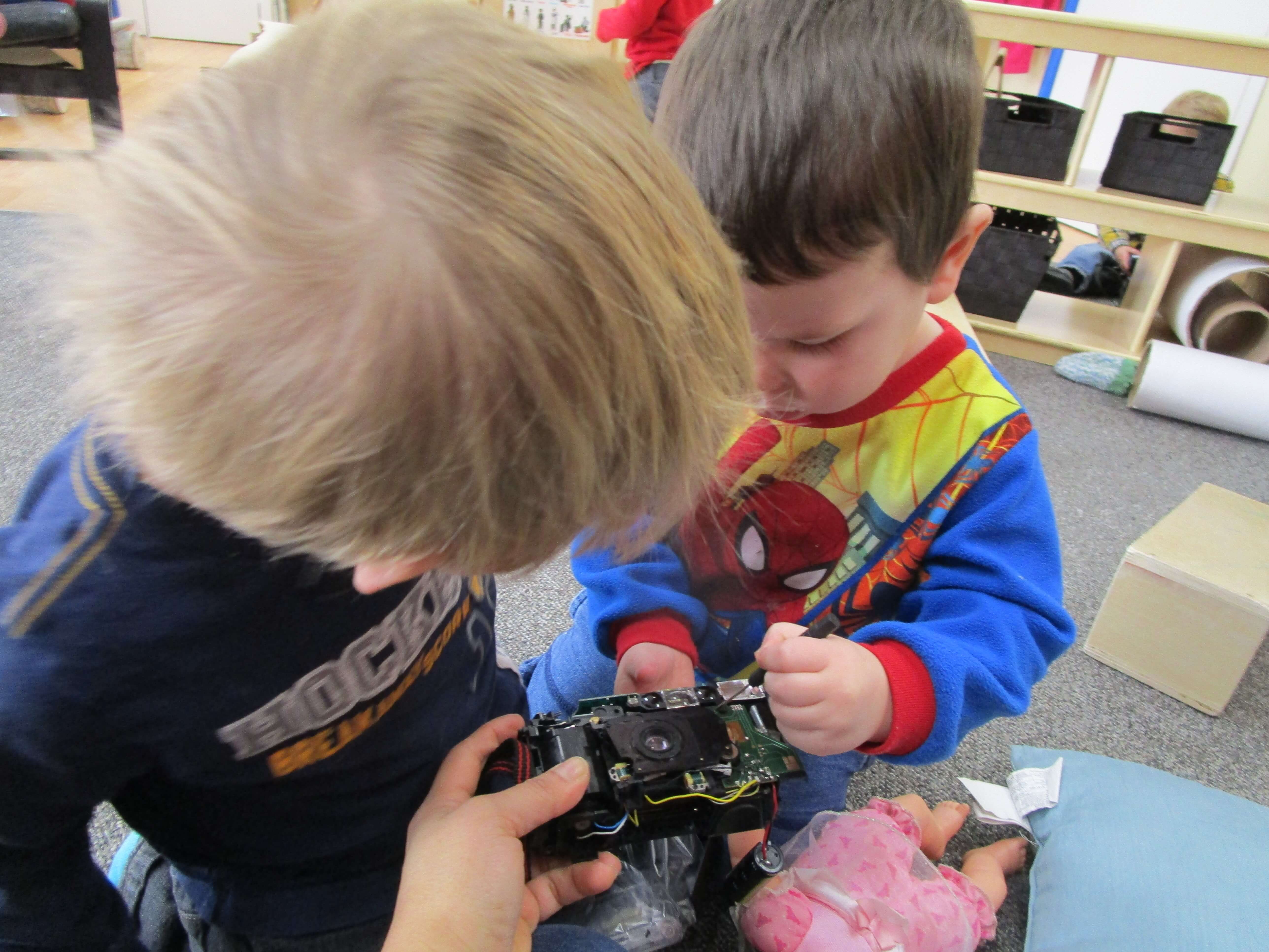 looking at the inside of a camera